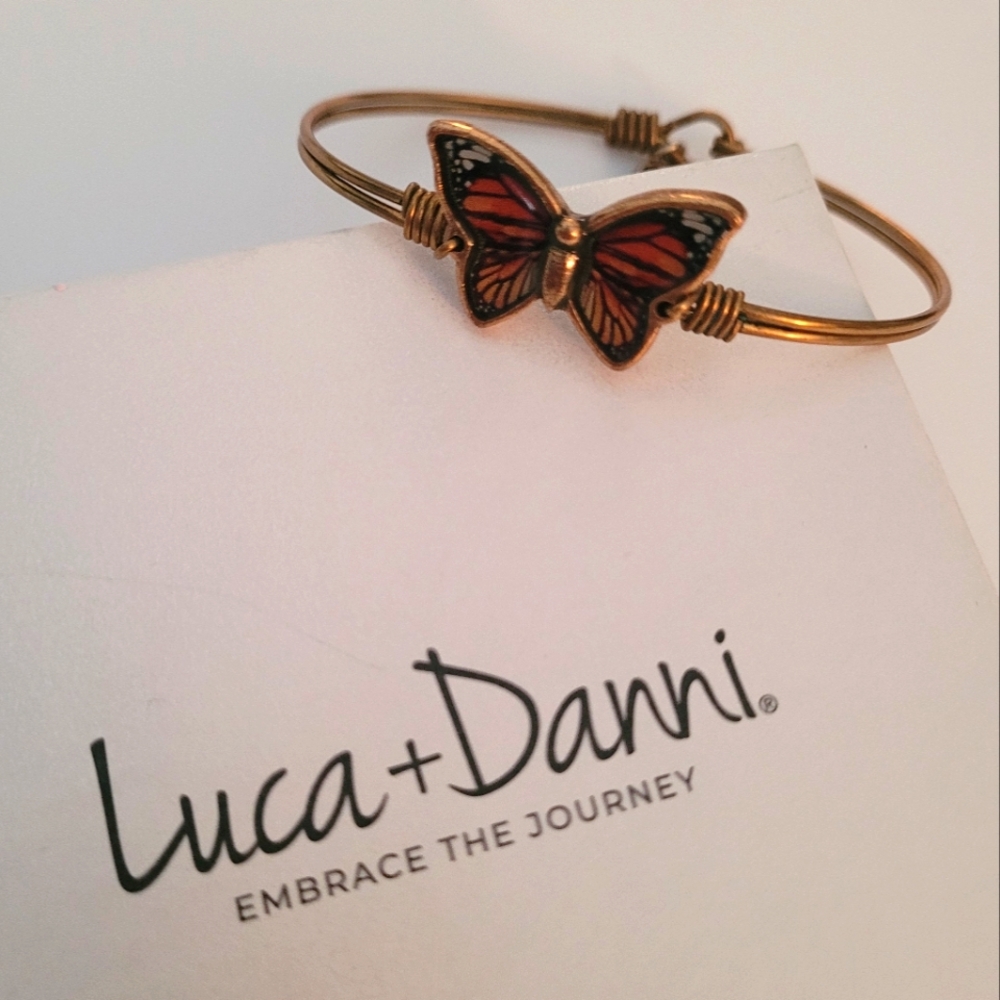 Luca +Danni monarch butterfly